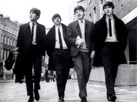 Love Me Do-The Beatles钢琴谱文件(五线谱、双手简谱、数字谱、Midi、PDF)免费下载