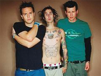 All the Small Things-Blink-182钢琴谱文件(五线谱、双手简谱、数字谱、Midi、PDF)免费下载