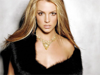 Oops!... I Did It Again-Britney Spears钢琴谱文件(五线谱、双手简谱、数字谱、Midi、PDF)免费下载