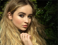 Smoke and Fire-Sabrina Carpenter-人人钢琴网
